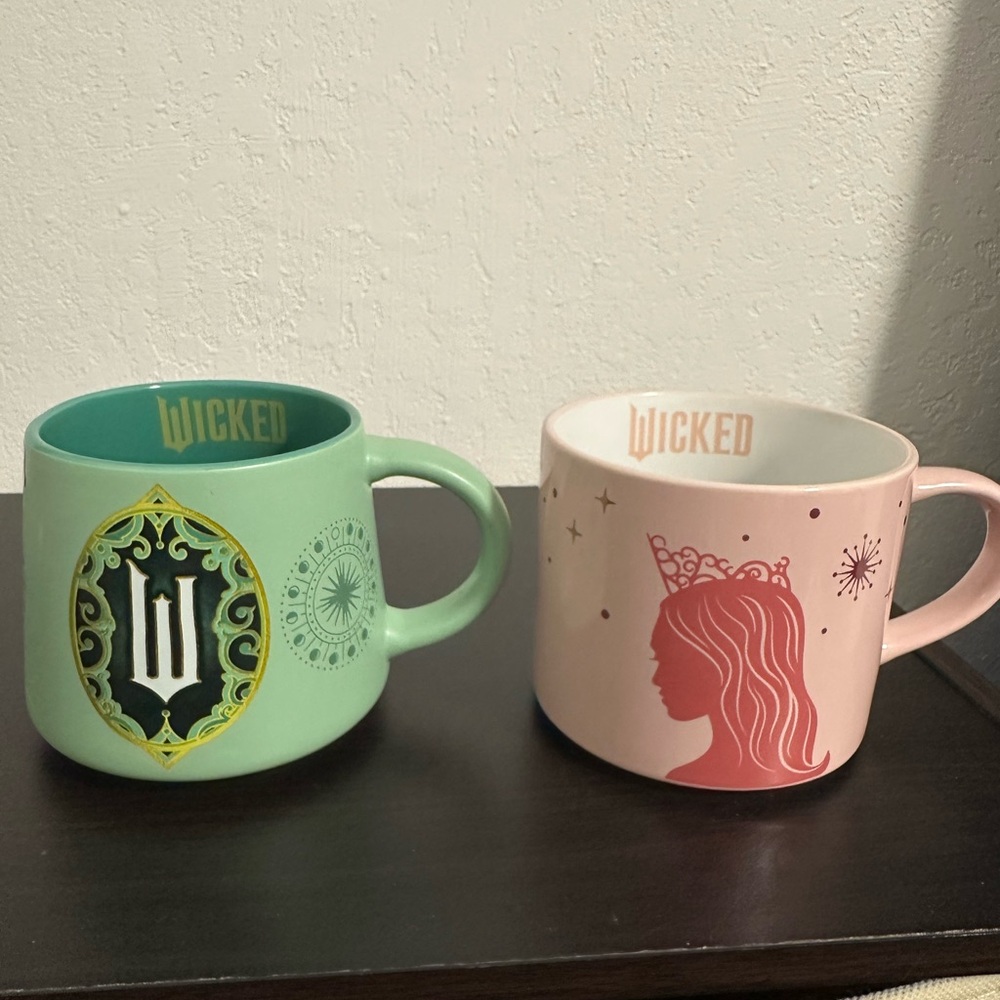 Wicked mug set